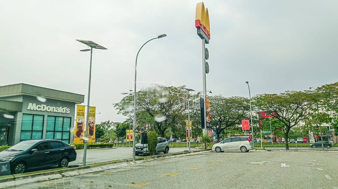 READY TENANT 3sty Shoplot Setia Alam - photo 8