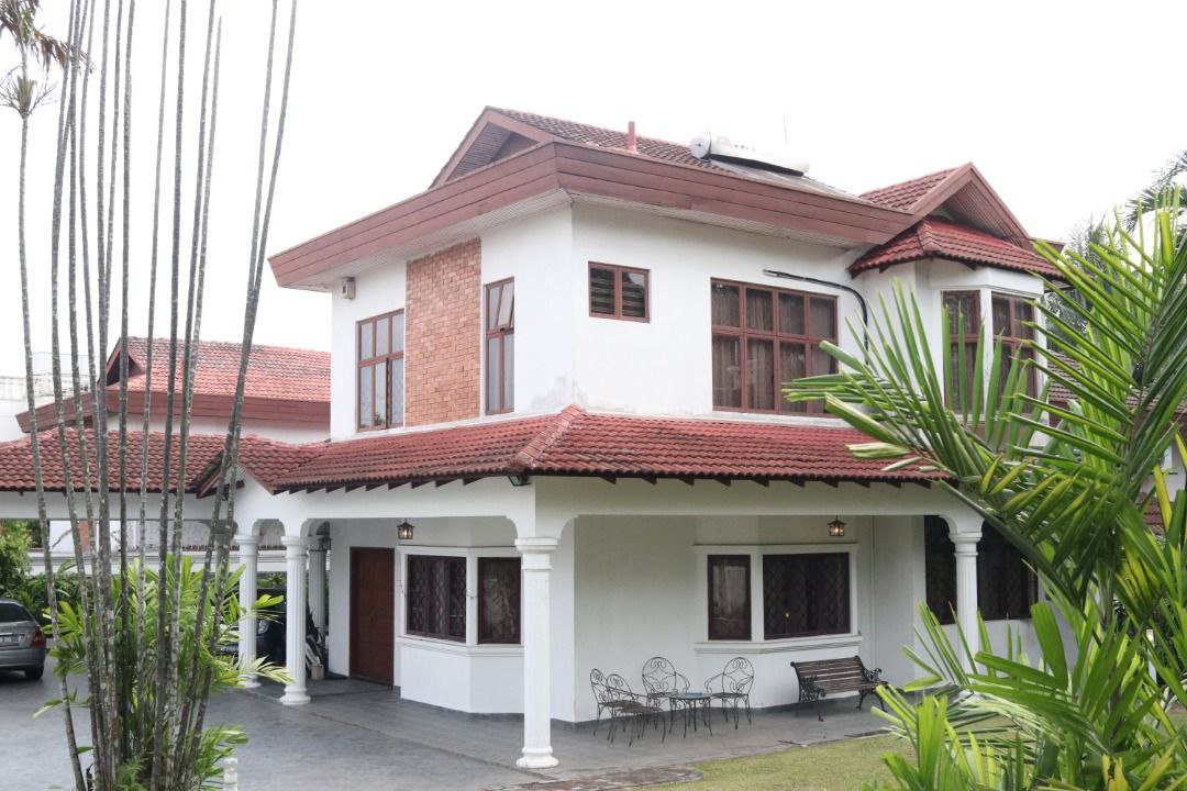 HUGE AREA 2sty Bungalow Subang Jaya - photo 3