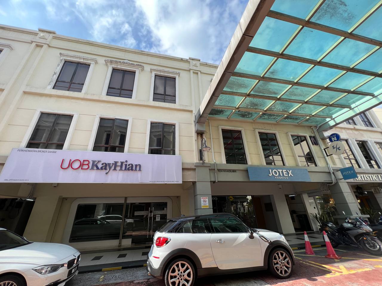 HIGH RETURN ROI Shoplot Plaza Damas - photo 5