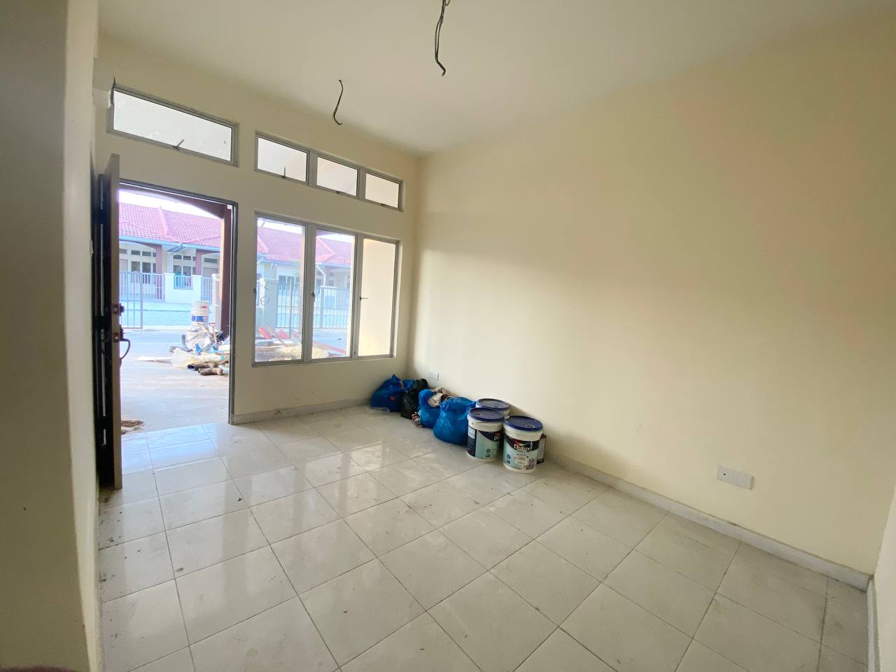 NEW Single Storey Jalan Universiti Seksyen 30 - photo 5