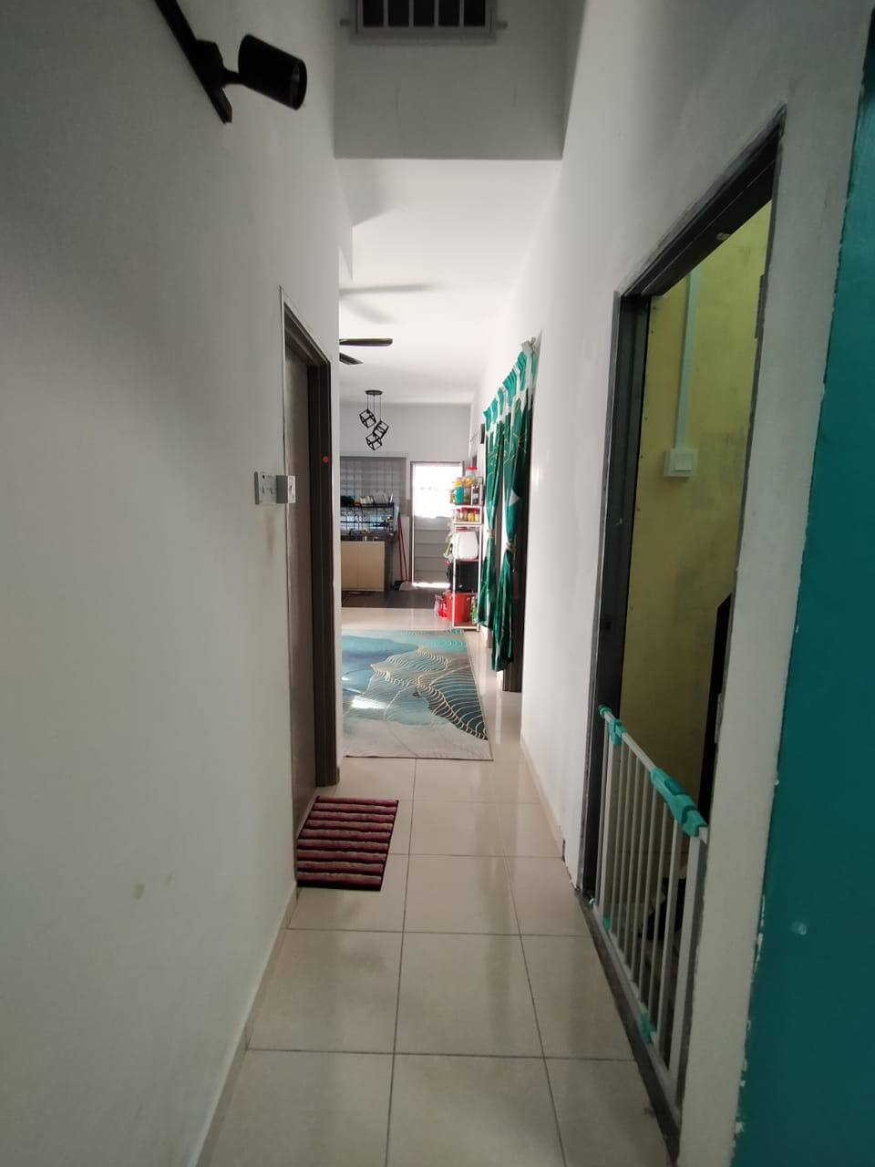 END LOT  WITH KITCHEN CABINET Seksyen 29 - photo 10