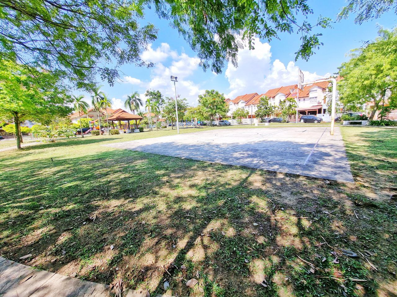 RENOVATED LAKE VIEW Puchong - photo 2