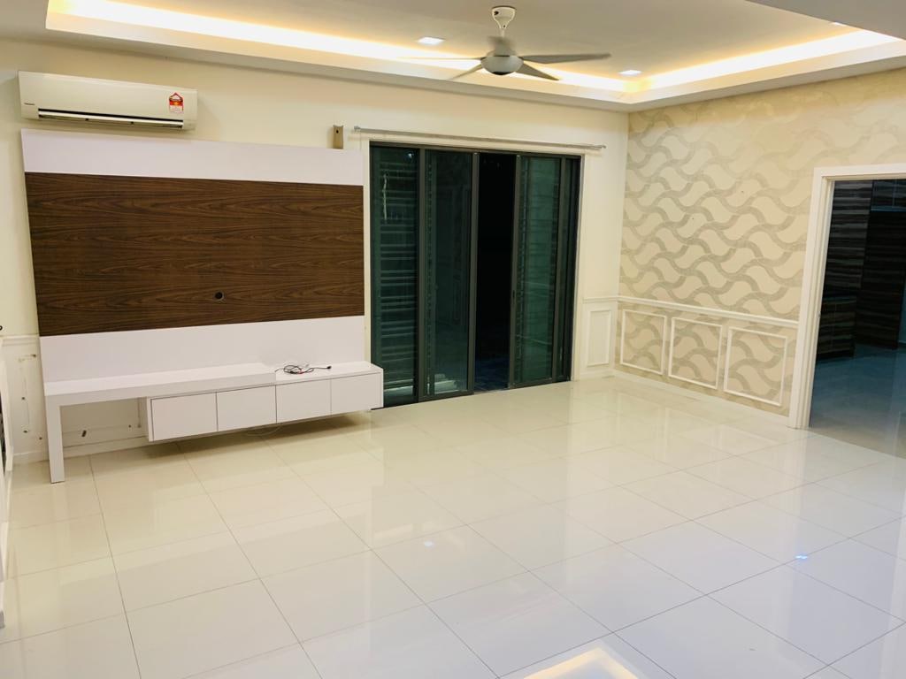 PARTLY FURNISH 2sty Corner Bandar Bukit Raja Klg - photo 5