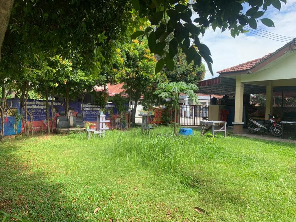 CORNER TANAH LUAR 2sty Bandar Saujana Utama - photo 6