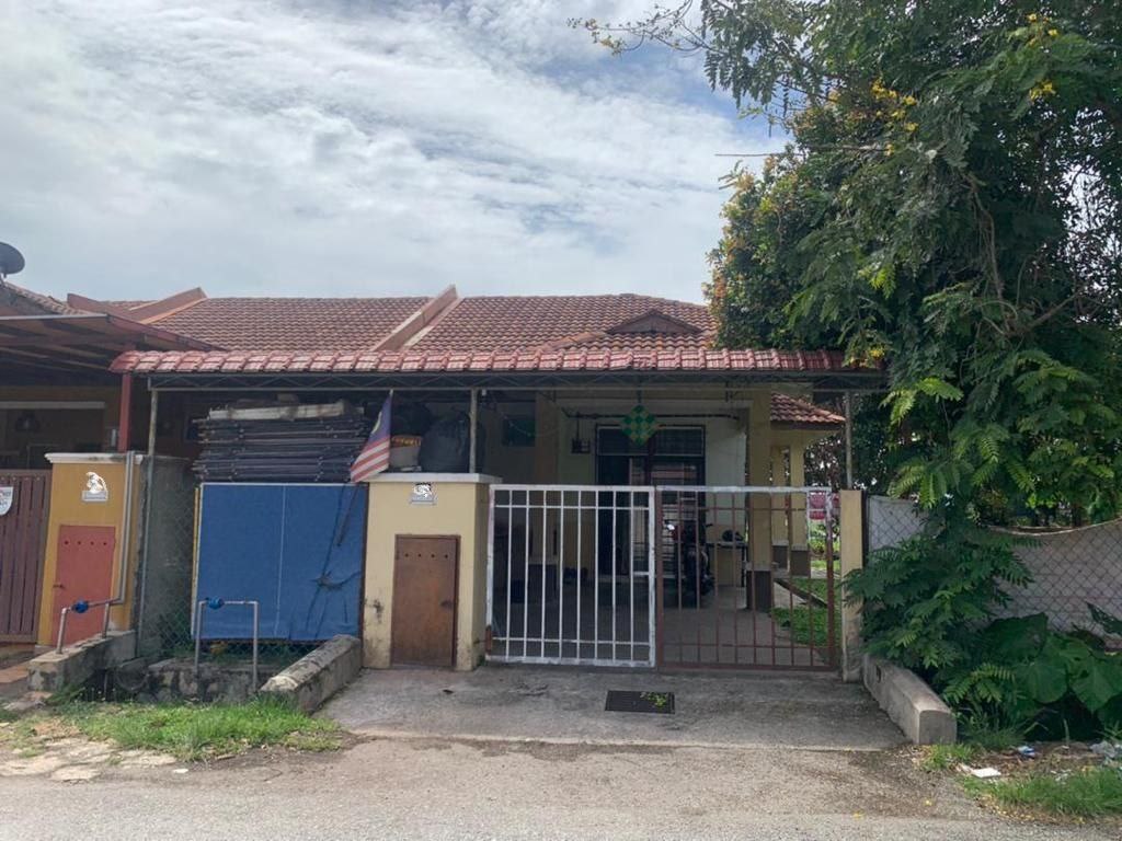 CORNER TANAH LUAR 2sty Bandar Saujana Utama - photo 8