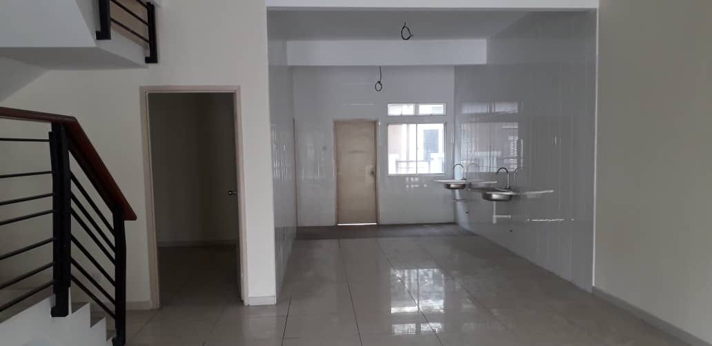 BASIC INTERMEDIATEUNIT 2sty Bandar Parklands Klang - photo 5