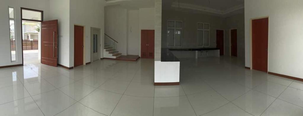 VACANT UNIT 3sty Semi D Setia Alam - photo 2