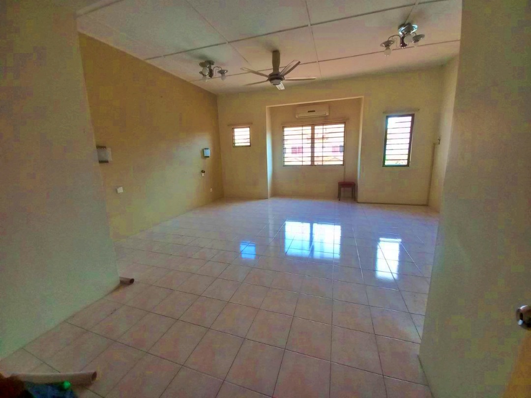 2STY END LOT KEMUNING GREENHILLS 2, BUKIT RIMAU, - photo 6
