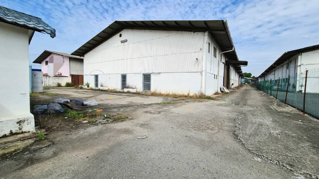 SINGLE STORE WAREHOUSE BUKIT KEMUNING - photo 6