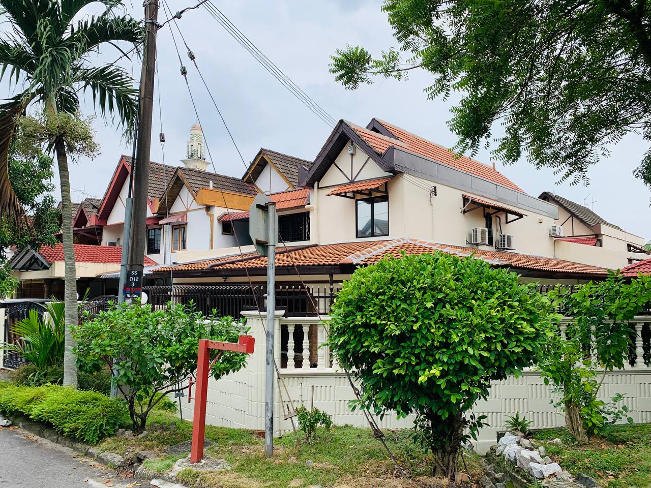 CORNER LOT 2 STOREY TERRACE HOUSE, SS7 KELANA JAYA - photo 2