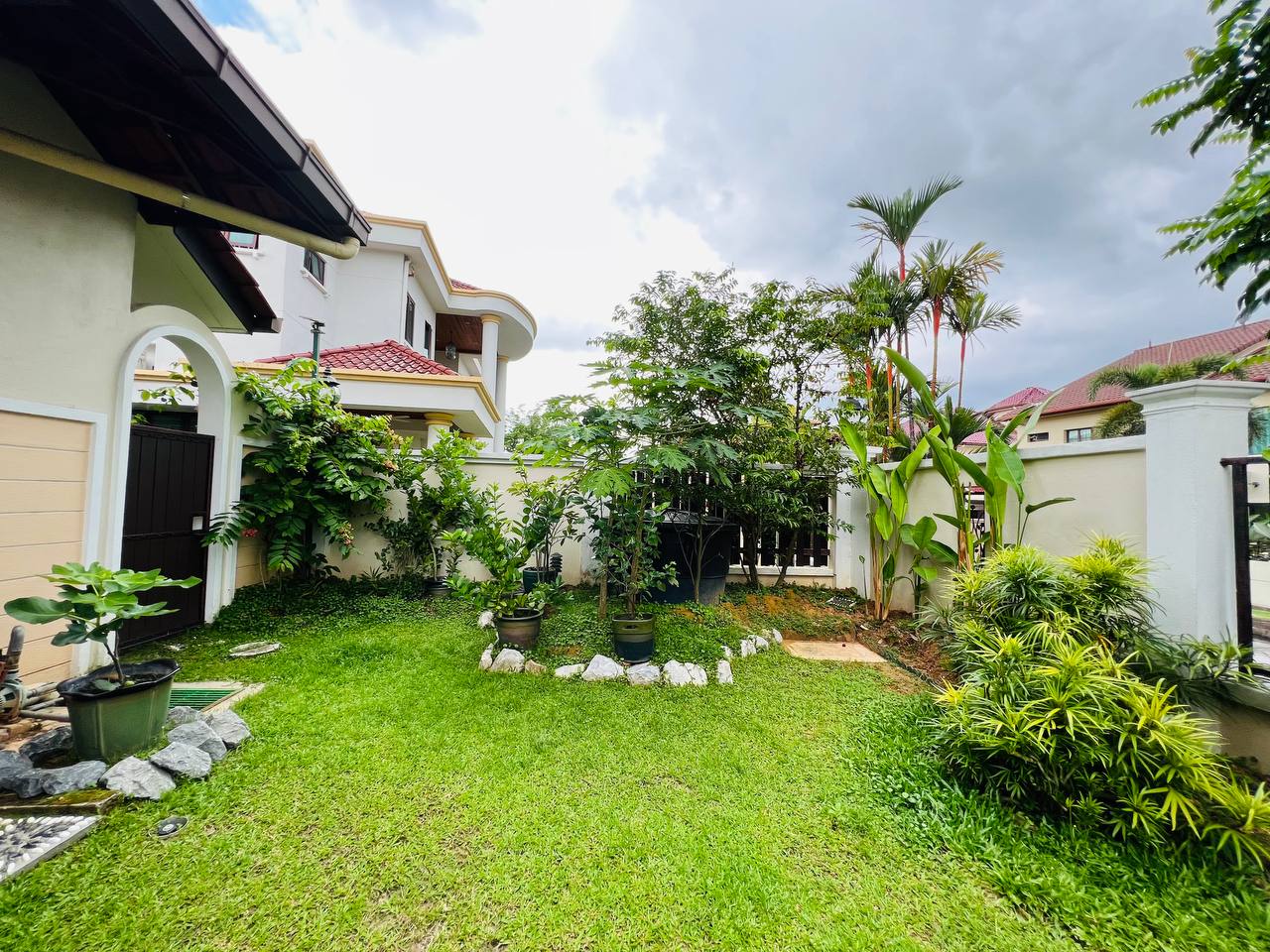 2Sty Bungalow Taman Tadisma, Seksyen 13 Shah Alam - photo 3