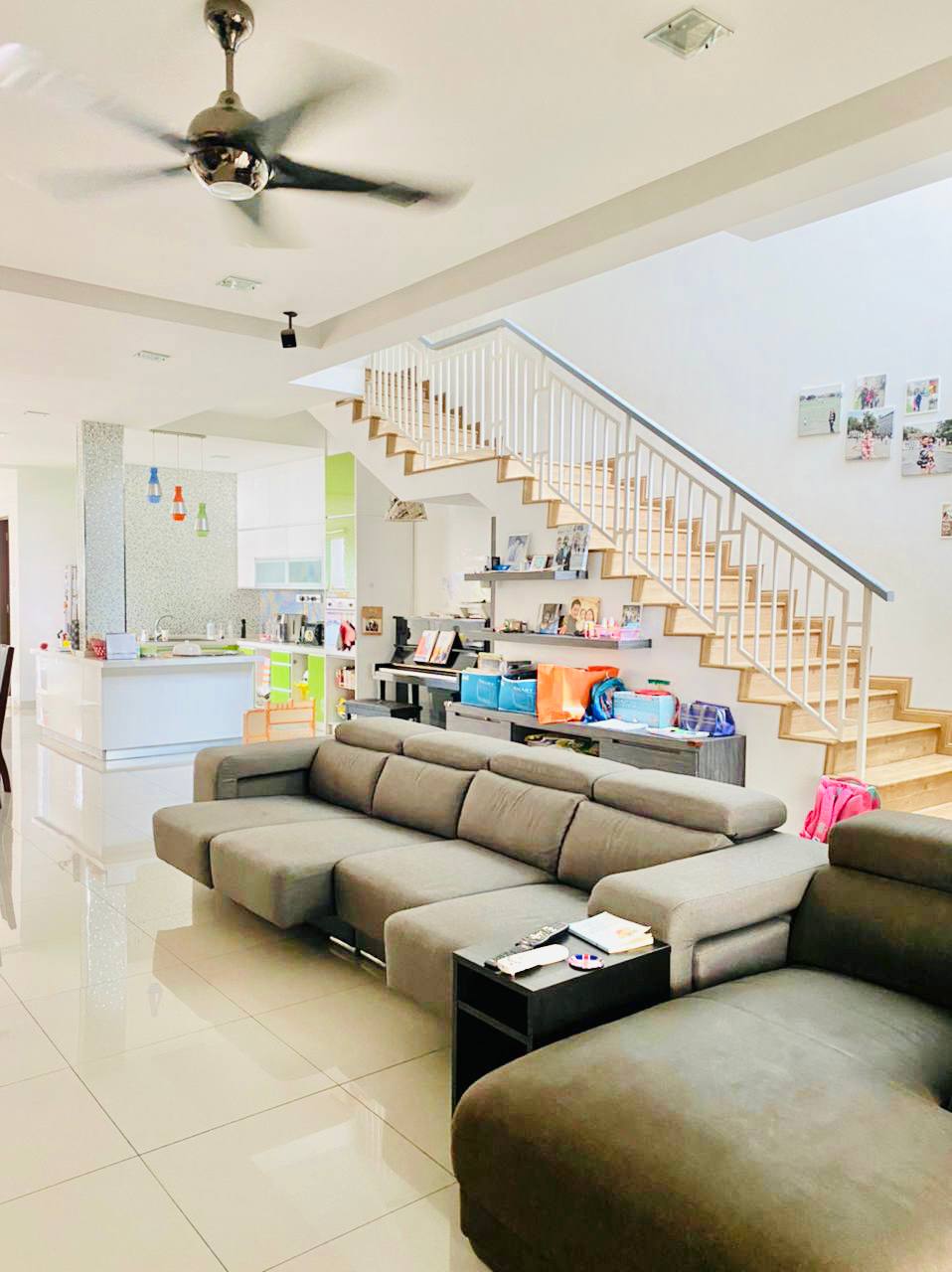 3 STOREY END LOT LAMAN BAYU KOTA DAMANSARA - photo 2