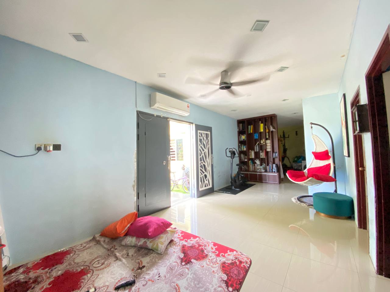 Renovated 1sty Semi D CORNER LOT Shah Alam - photo 5