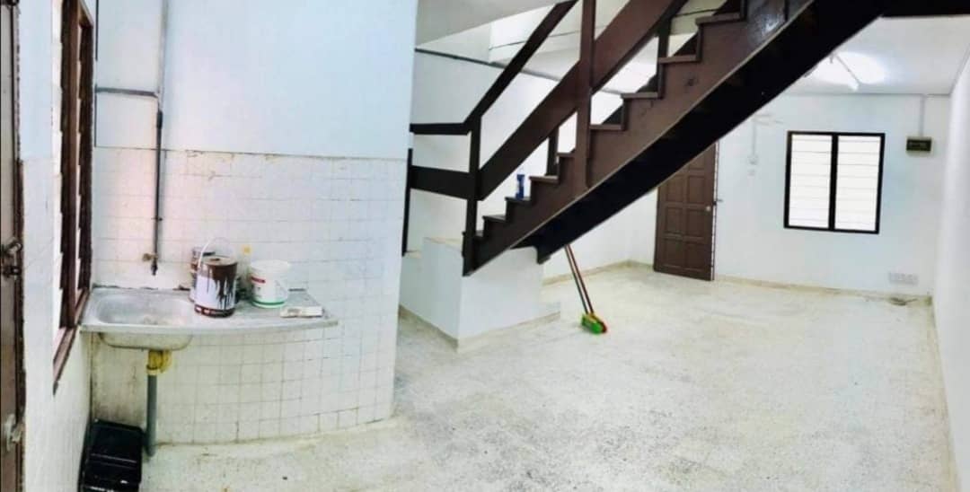 2sty Terrace Basic Seksyen 18, Shah Alam - photo 7