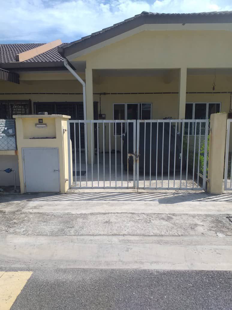 Single Storey Teres Partly Furnish Pulau Indah