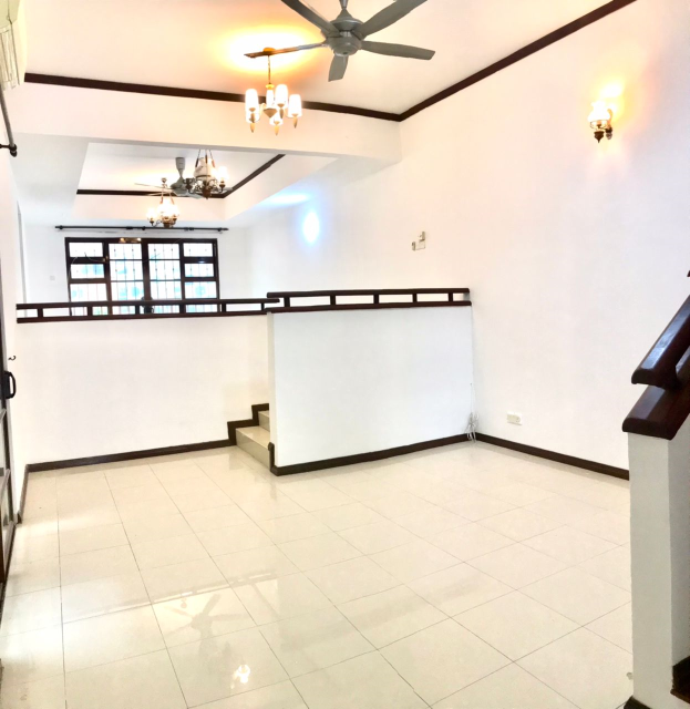 2sty Jalan Adang Bukit Jelutong Refurbis Shah Alam - photo 2