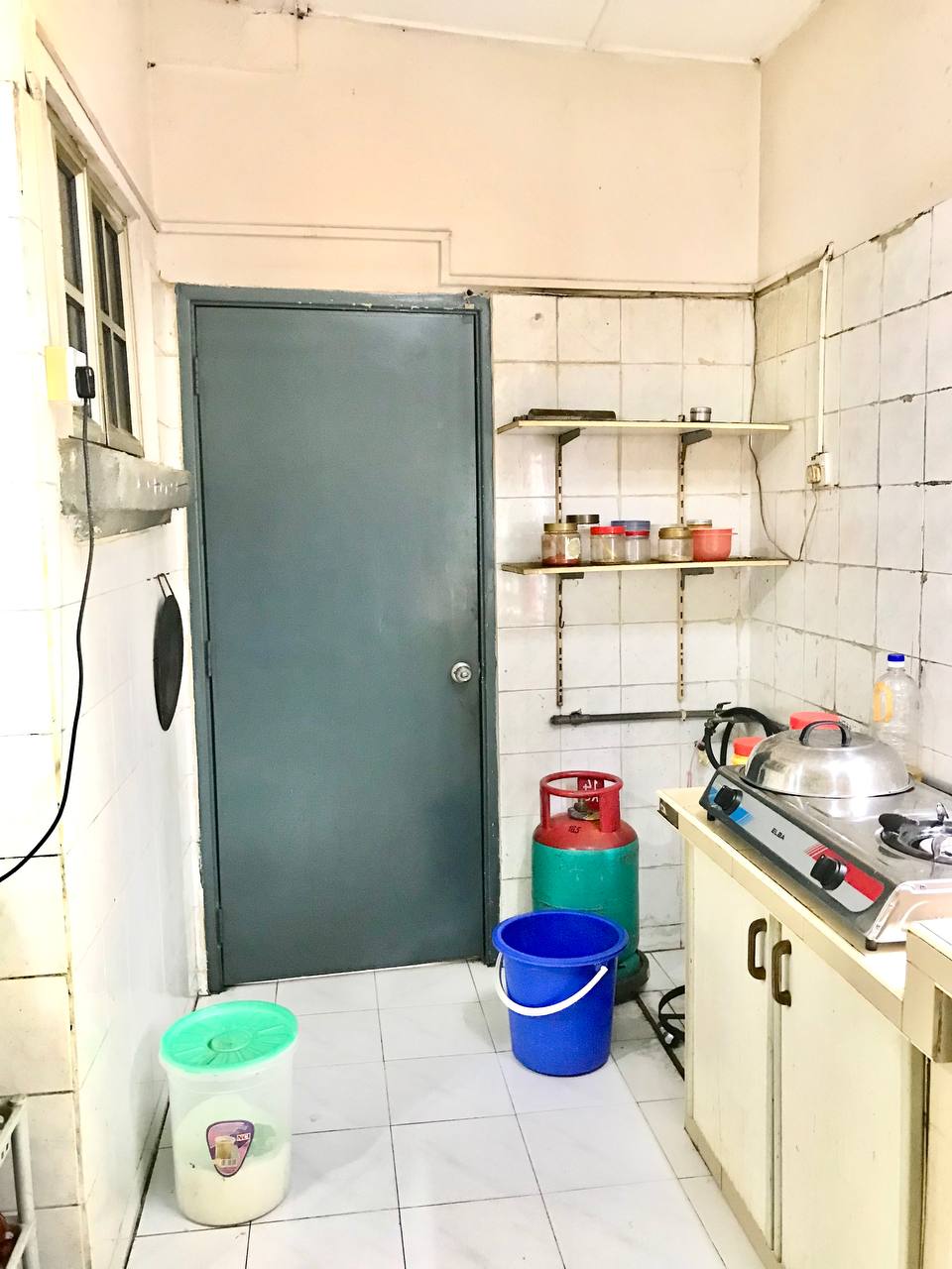 Two Half Seksyen 7 Partly Furnish MURAHH Shah Alam - photo 6