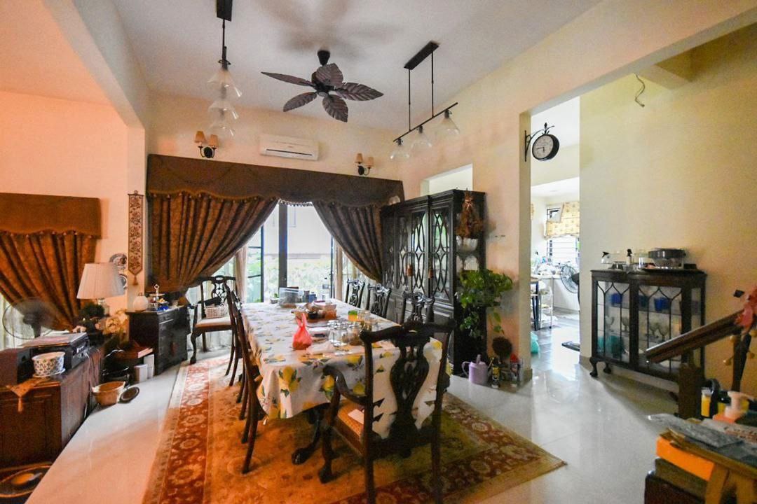 two Half Sty Semi D Bukit Jelutong Shah Alam