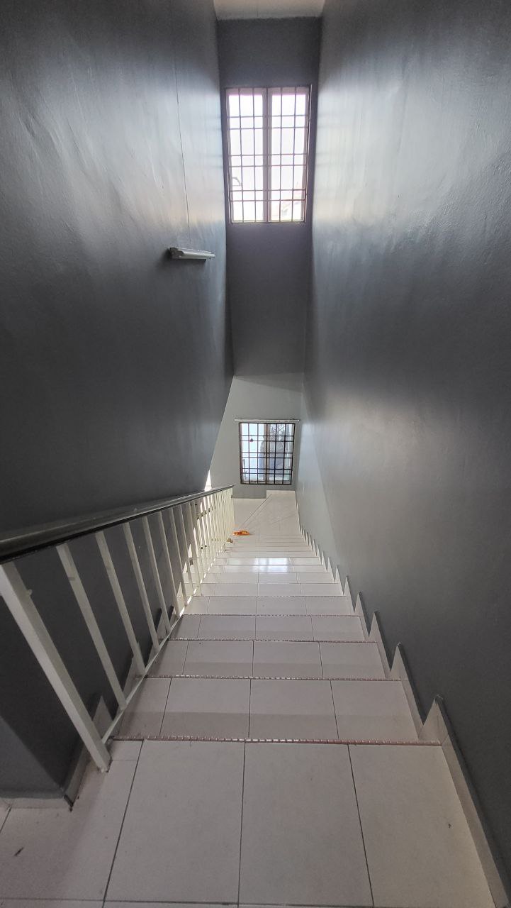 2sty Partly Furnish Seksyen 23 Shah Alam - photo 2