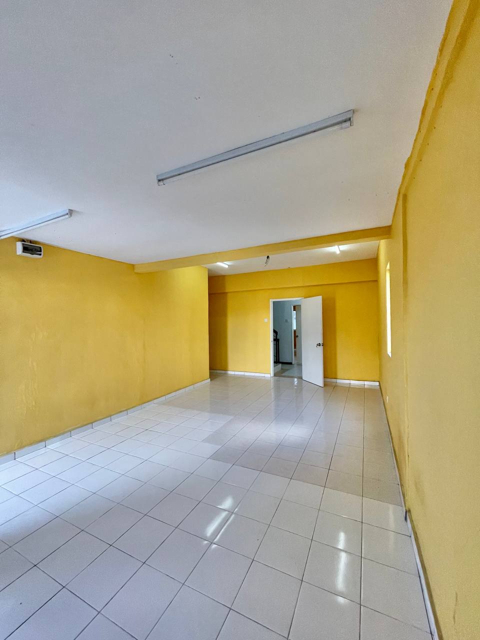 3sty Subang BGalaxy Near DASH Highway Renovated
