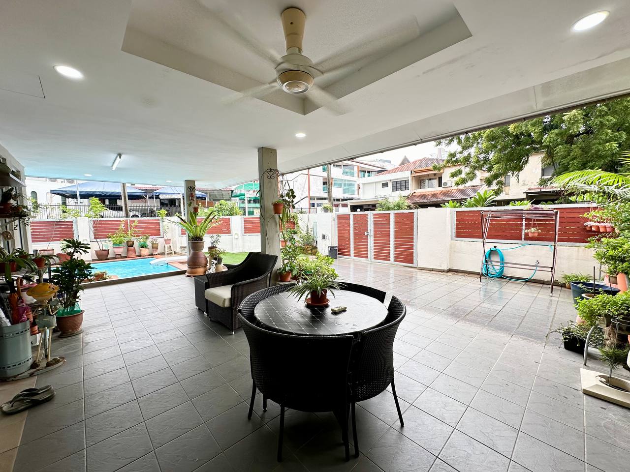 Double Storey Damansara Utama Petaling Jaya - photo 4