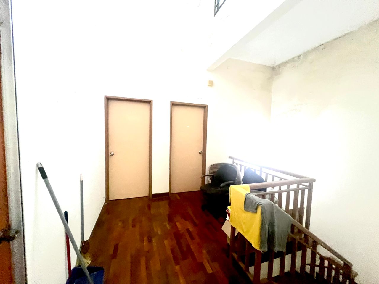 Freehold End Lot Teres 2 Tingkat Presint 11 - photo 5