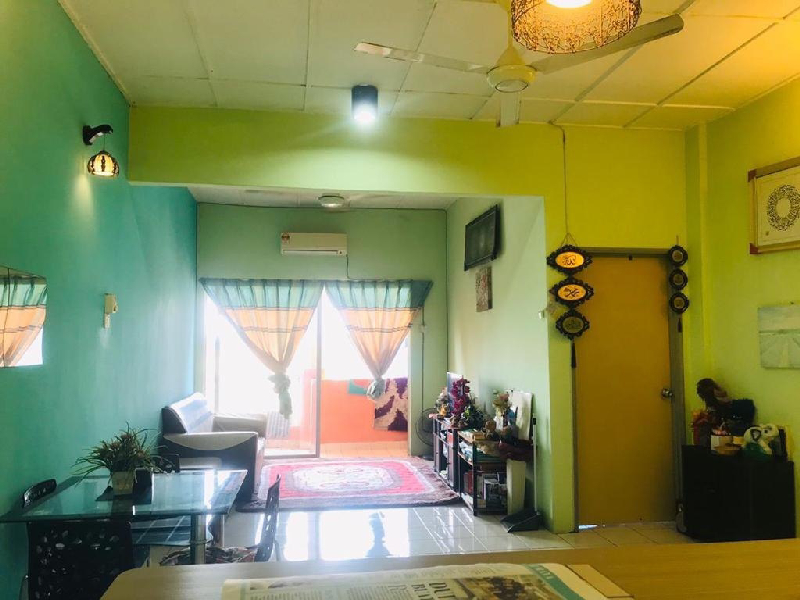 Pangsapuri Merak Seksyen U5 Shah Alam - photo 2