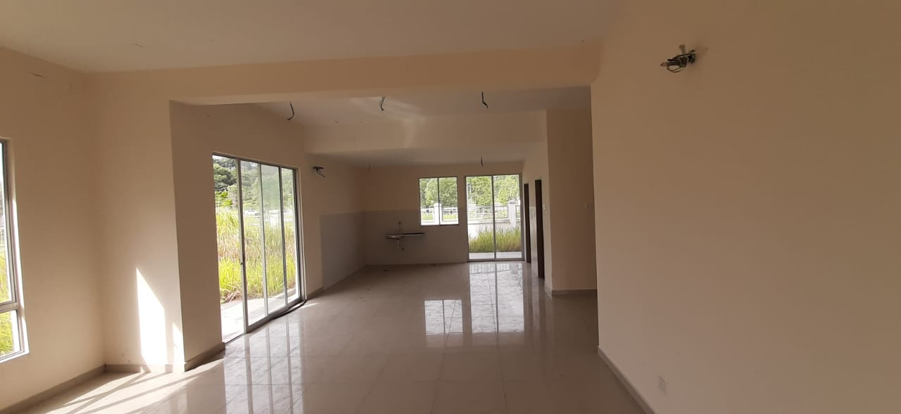 Semi D Bayu Suria Corner Lot  - photo 2