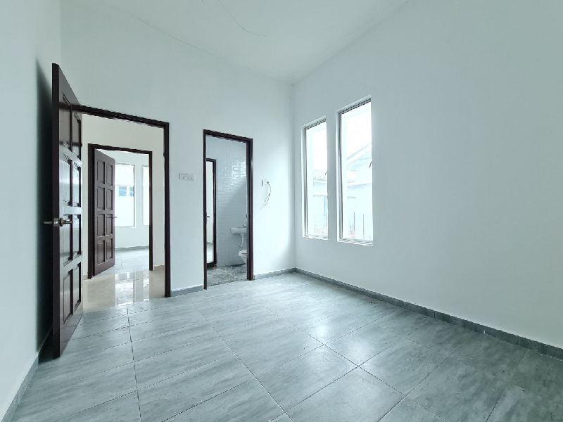 Taman Kamunting Bandar Tanah Merah - photo 12