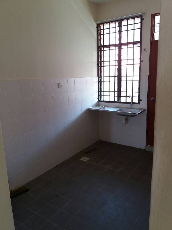 Single Storey Taman Merbau Utama - photo 8