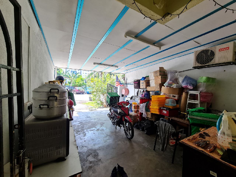Double Storey Taman Beringin  - photo 4