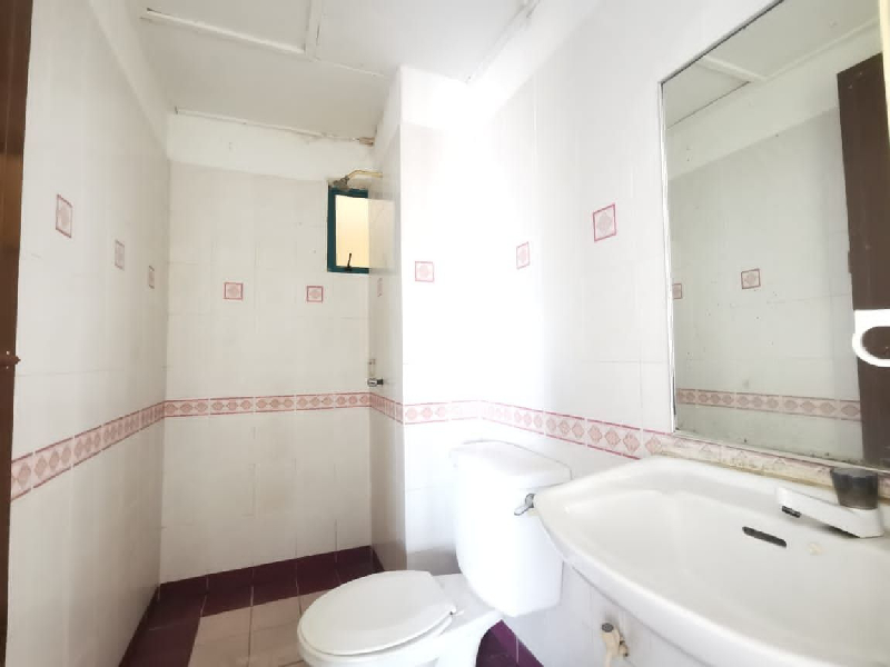 Bandar Baru Klang Condominium - photo 10
