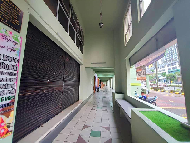 Shoplot Groundfloor and Office - photo 2