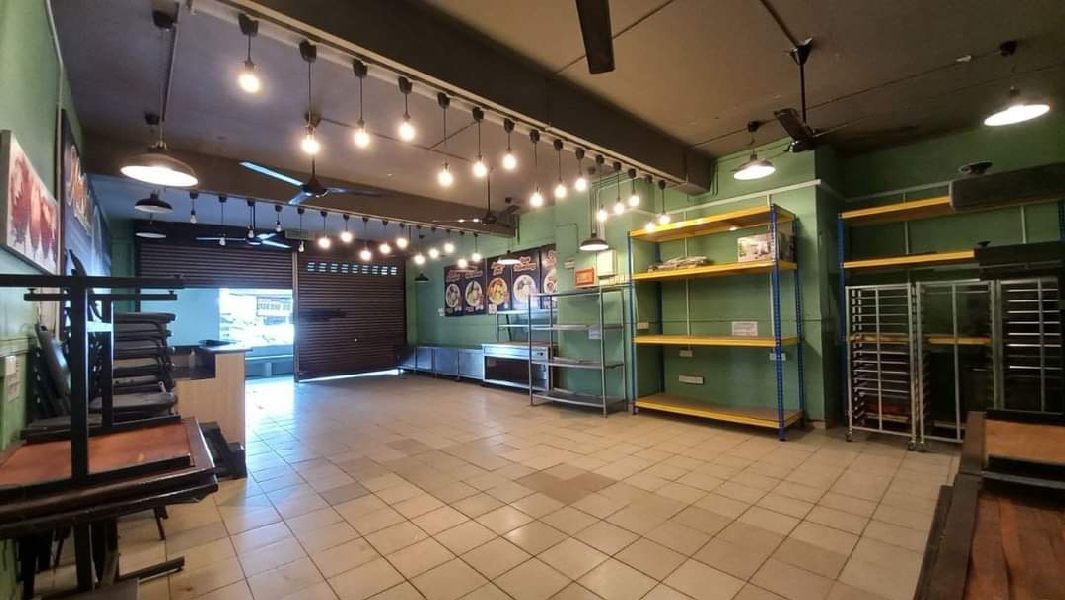 Shoplot Groundfloor and Office - photo 8