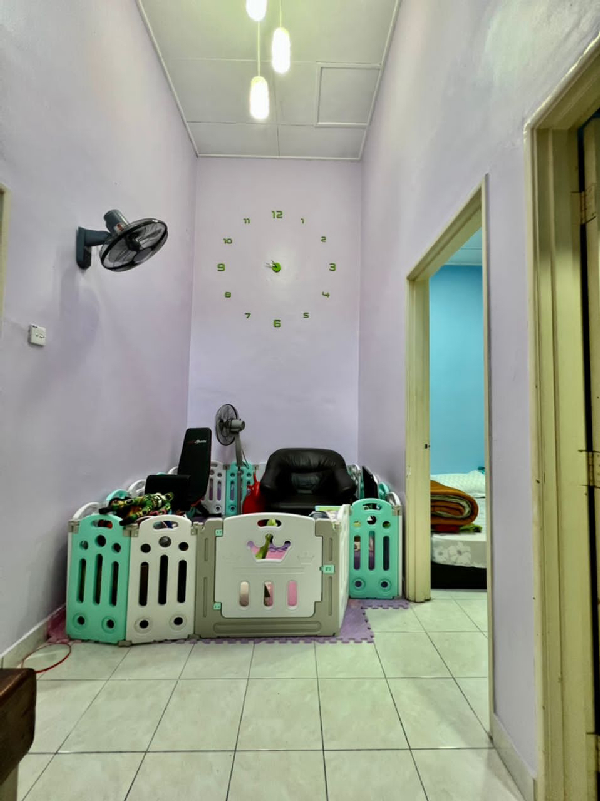 Double Storey Jalan Kebun Nenas - photo 11