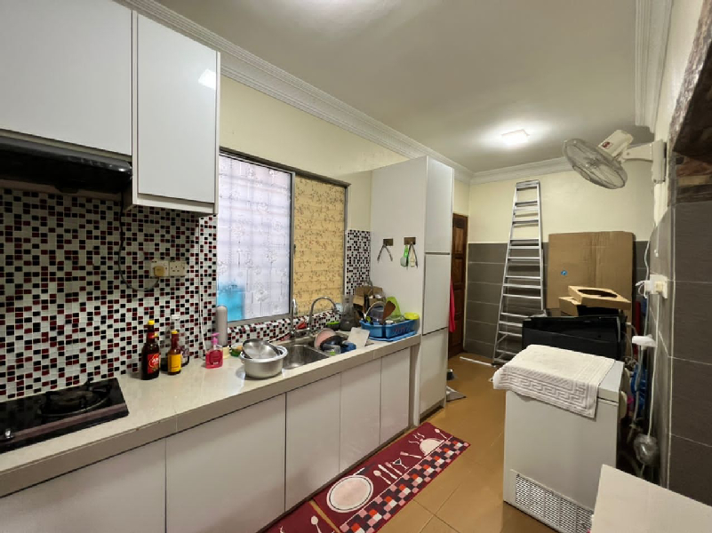 Double Storey Jalan Kebun Nenas - photo 13
