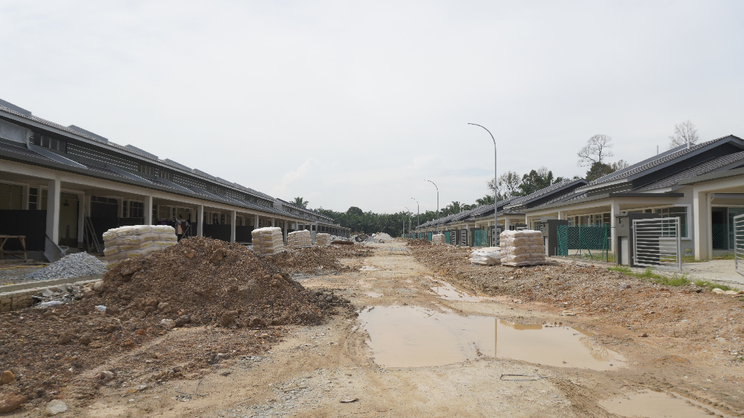 Semi D Taman Seri Dagang Labohan Dagang - photo 12