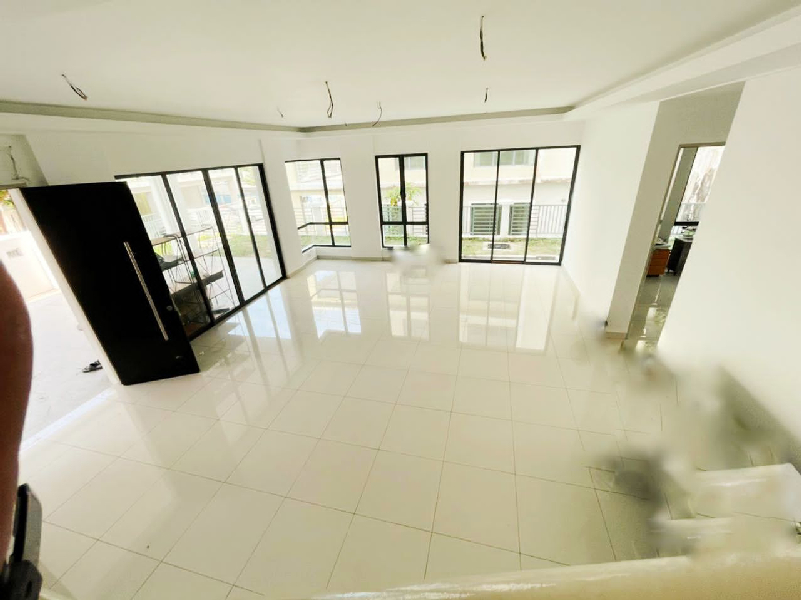 Triple Storey Semi D Taman Vista Hill - photo 9