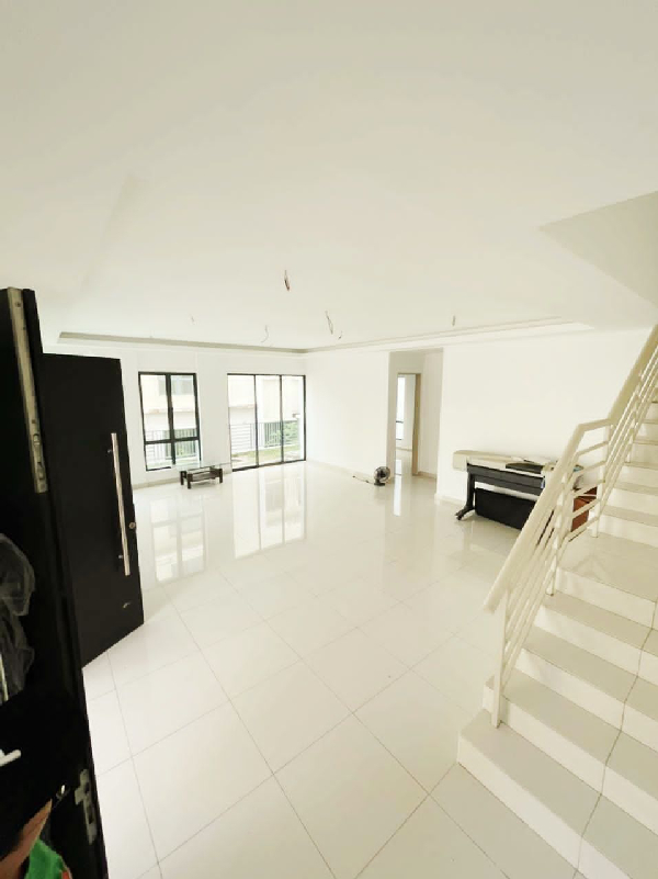 Triple Storey Semi D Taman Vista Hill - photo 11