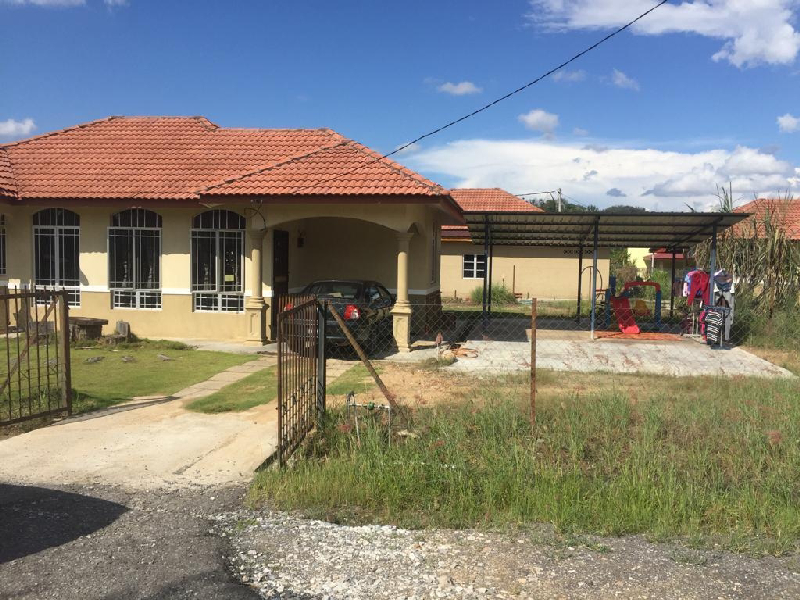 Bungalow Taman Kesedar Jaya - photo 5