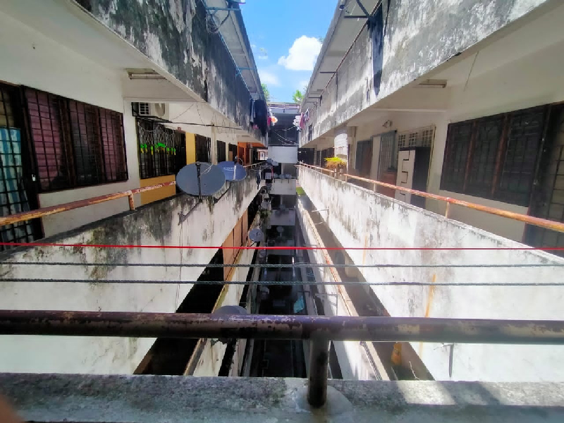 Pangsapuri Pangsa Indah U5 Subang Bestari - photo 2