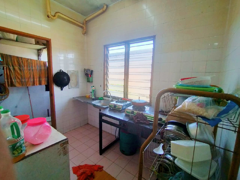 Pangsapuri Pangsa Indah U5 Subang Bestari - photo 4