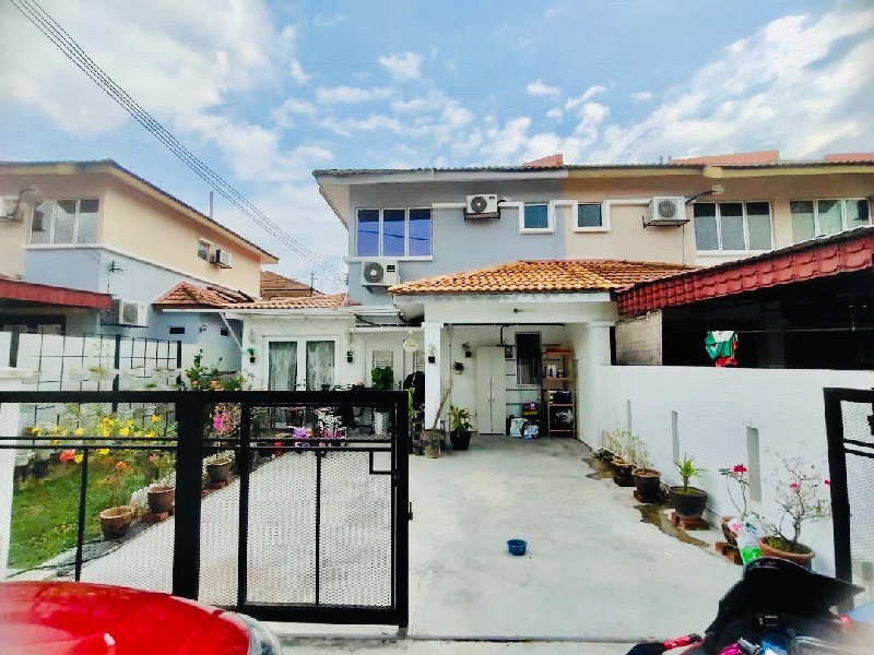 Endlot Double Storey Terrace Saujana Rawang Fully Renovated - photo 6