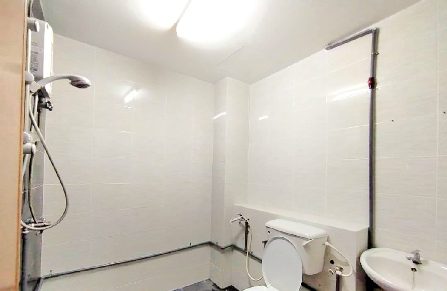 Green Suria Apartment ada Balkoni Below Market - photo 4