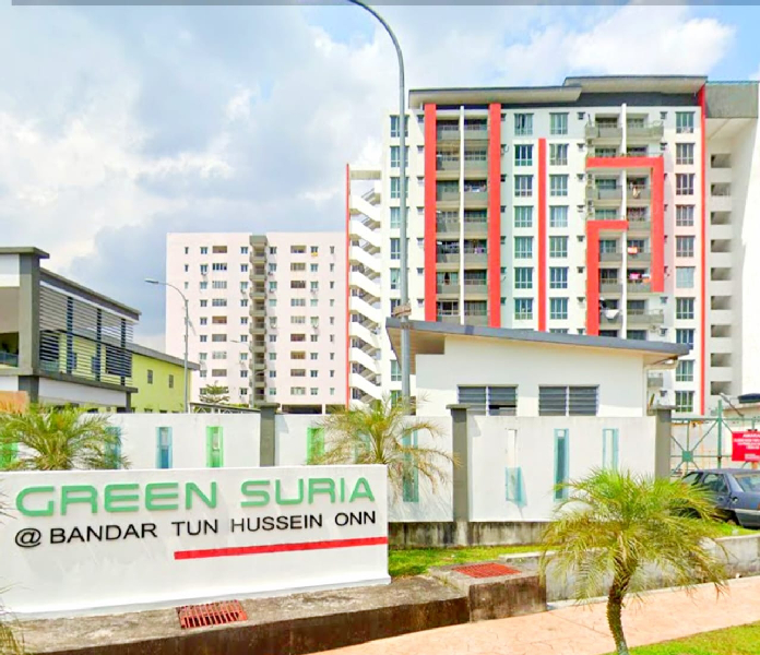 Green Suria Apartment ada Balkoni Below Market - photo 12
