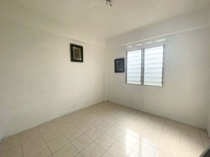 Apartment Melor Renovated Taman Bukit Kinrara - photo 9