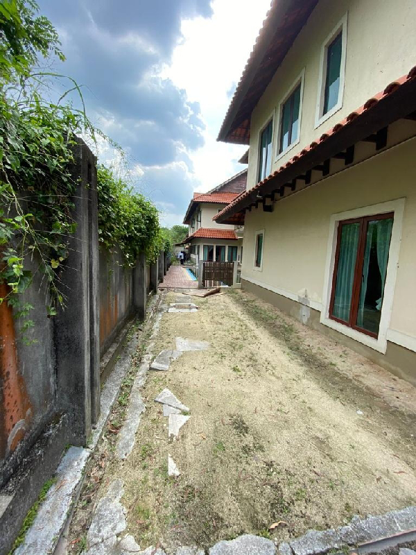 Bungalow Sungai Penchala Bukit Lanjan - photo 3
