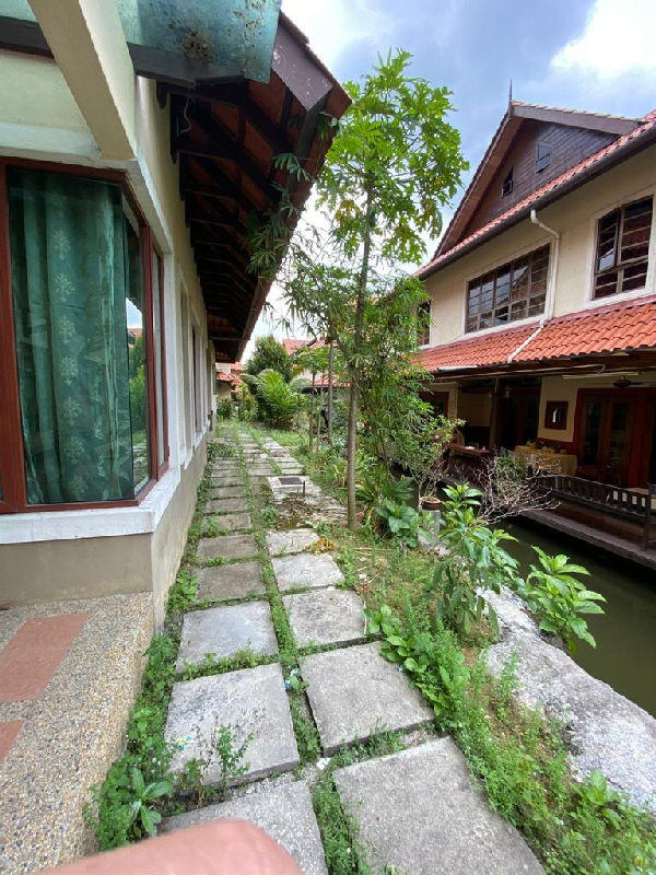 Bungalow Sungai Penchala Bukit Lanjan - photo 6