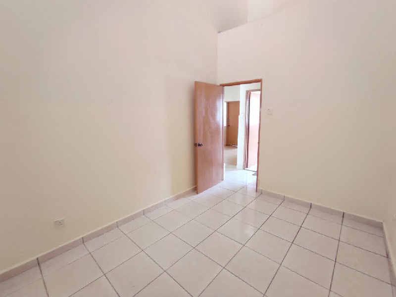 Single Storey Taman Meru Ria Refurbished & Freehold - photo 6