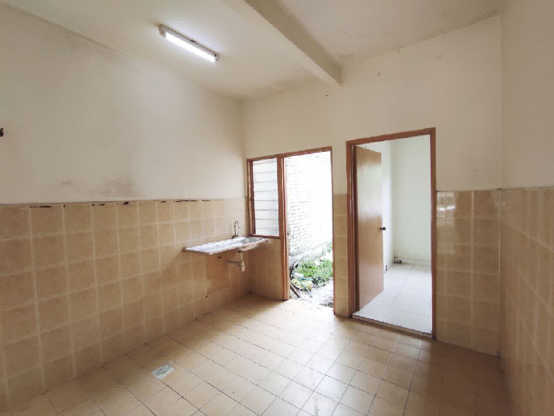 Single Storey Taman Meru Ria Refurbished & Freehold - photo 12